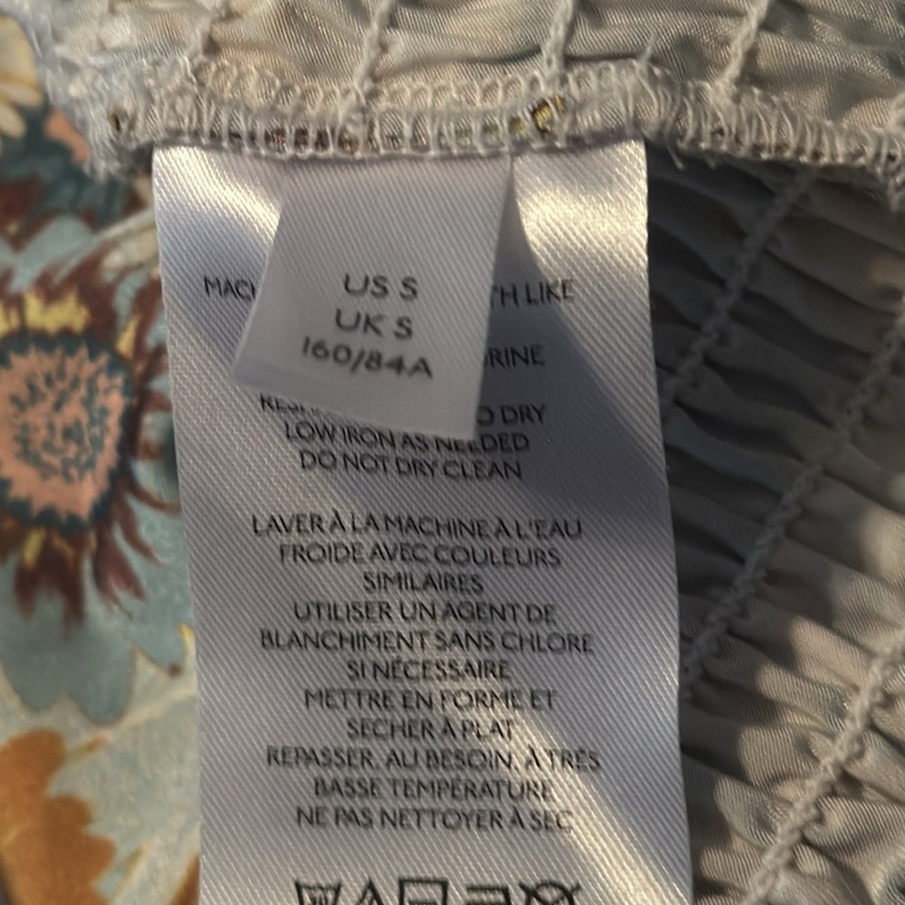 Urban Outfitters floral cropped top - Picture 7 of 9